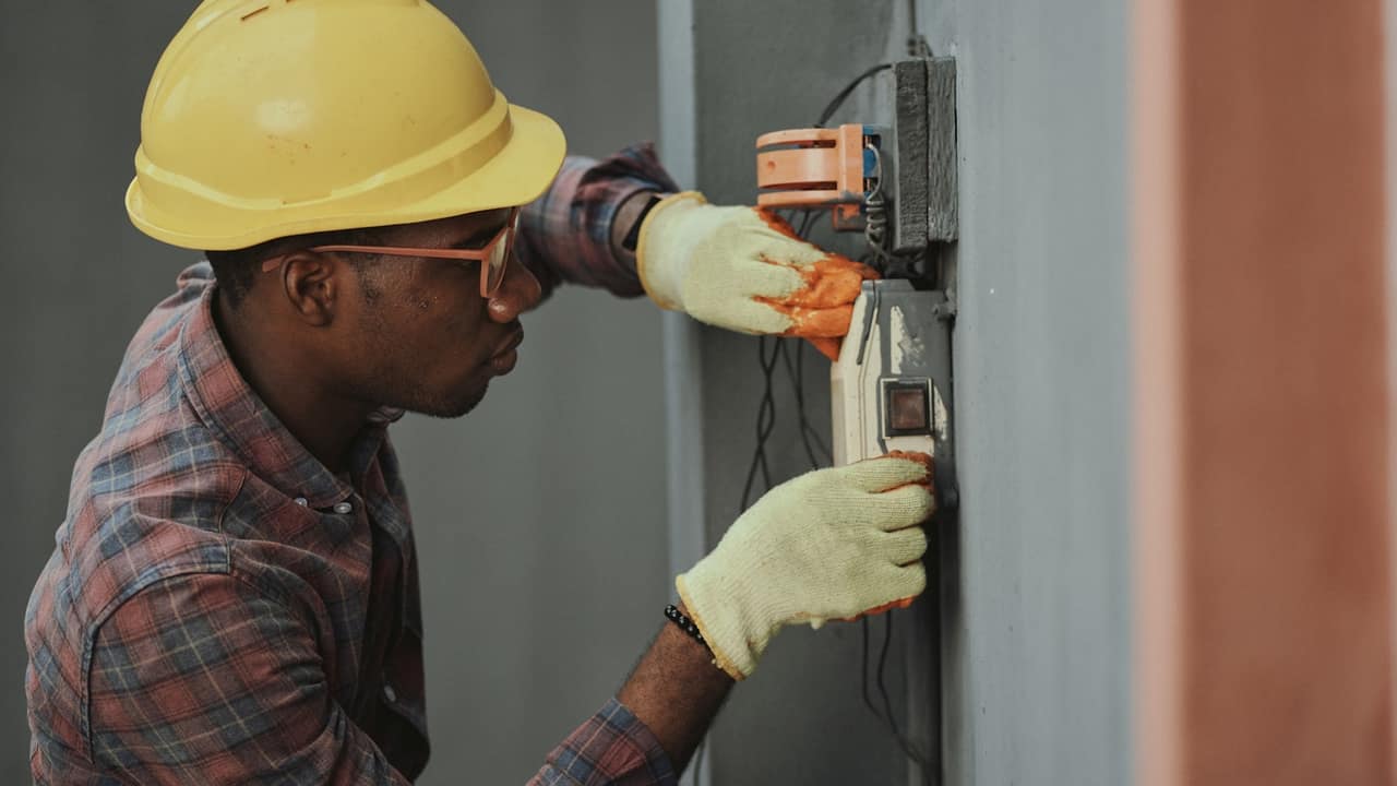 Construction Leads for Electrical Contractors in Toronto and the GTA